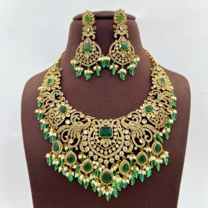 Victorian peacock necklace 1540093