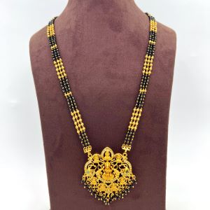 Lakshmi mangalsutra 1540067