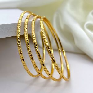 Gold bangles 1540105