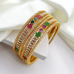 Traditional bangles 1540111