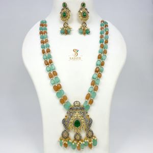 Beads Victorian Necklace 1231048