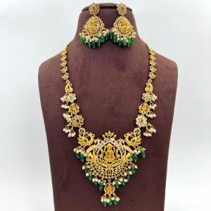 Long necklace 1540069