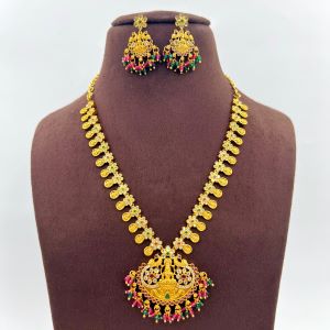 Short necklace 1540082